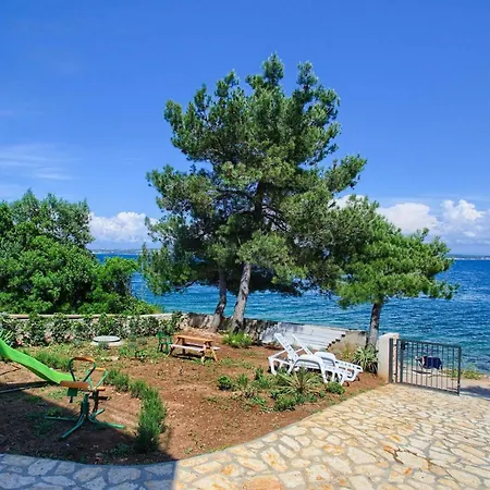 Karmen Adriatica Zadar