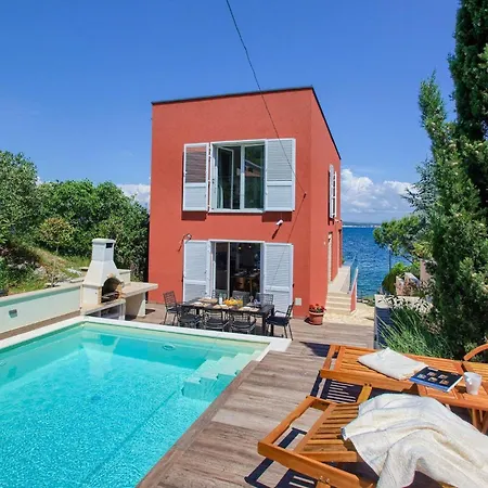 Karmen Adriatica 扎达尔