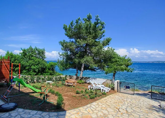 Karmen Adriatica Zadar